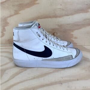 Nike - Blazer Mid 77' Vintage - Sneakers - White - Big Kids - 5.5Y - DA4086-100